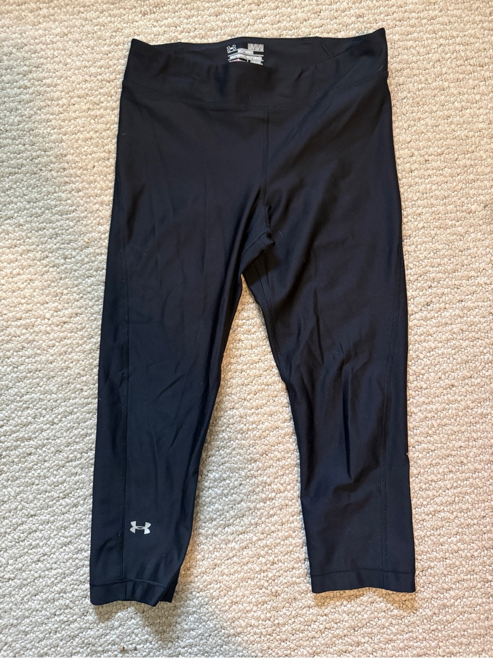 Under Armour Black Women's Performance Capris